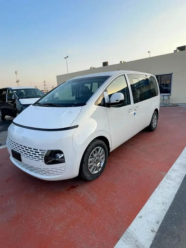 Hyundai Staria 3.5 AT (240 hp) - 5