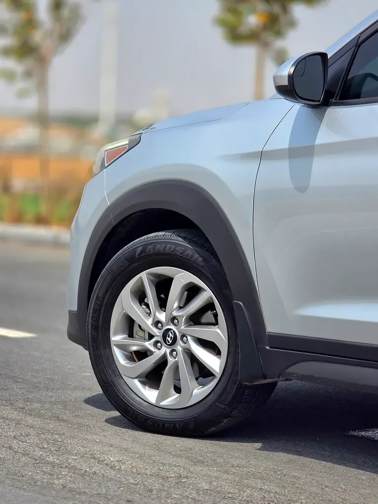 Hyundai Tucson 2.0 AT (150 حصان) - 11