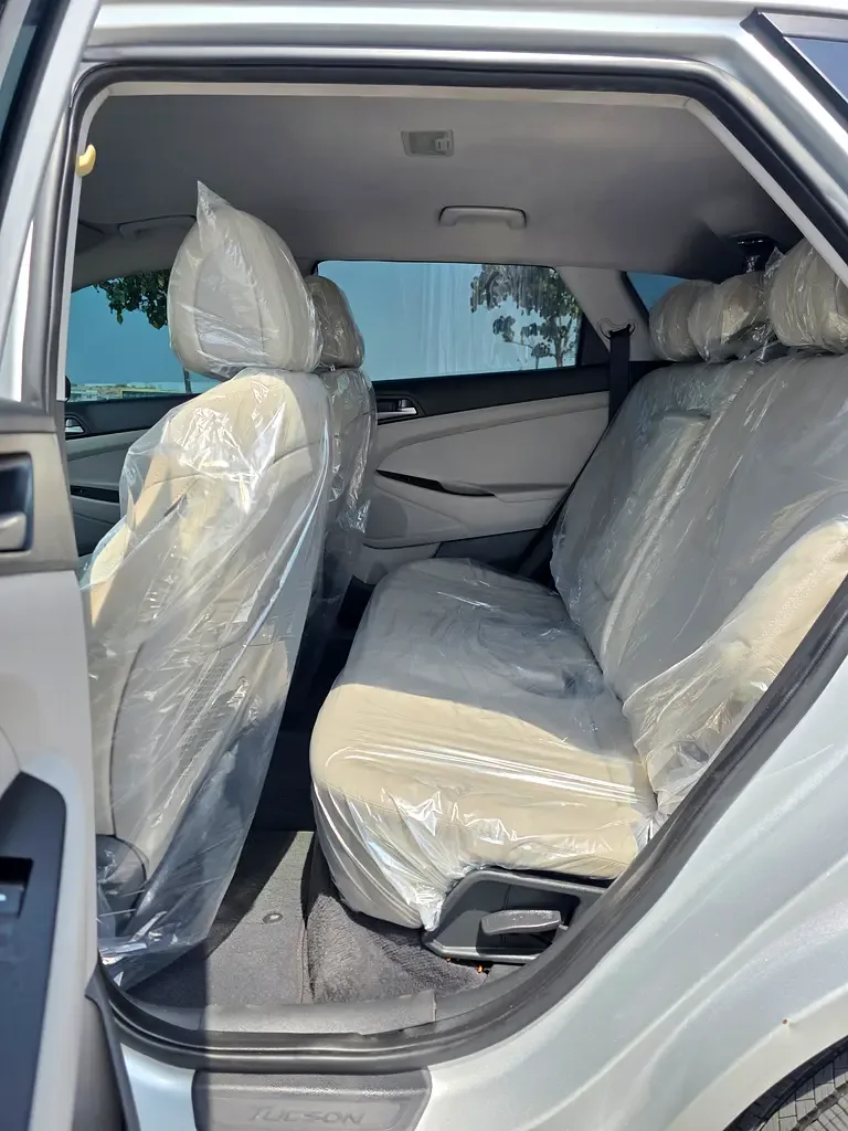 Hyundai Tucson 2.0 AT (150 حصان) - 19