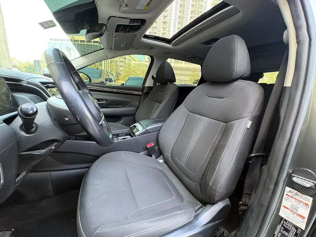 Hyundai Tucson 2.0 AT (150 حصان) - 9