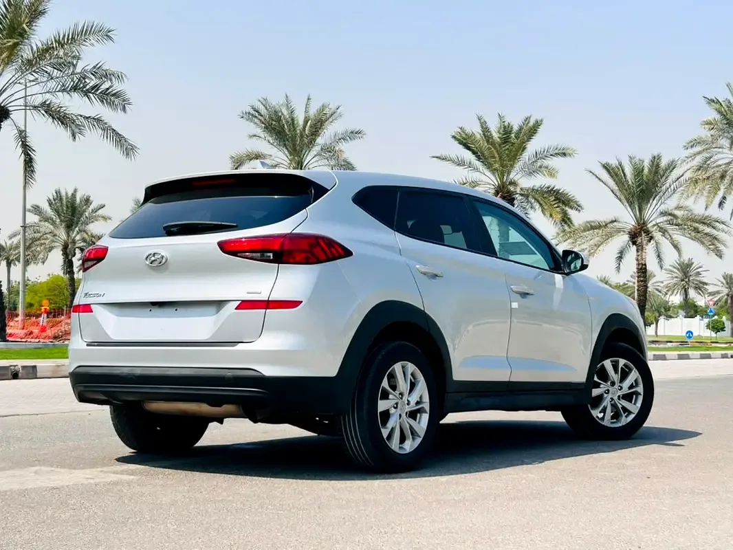 Hyundai Tucson 2.0 AT (150 حصان) - 6