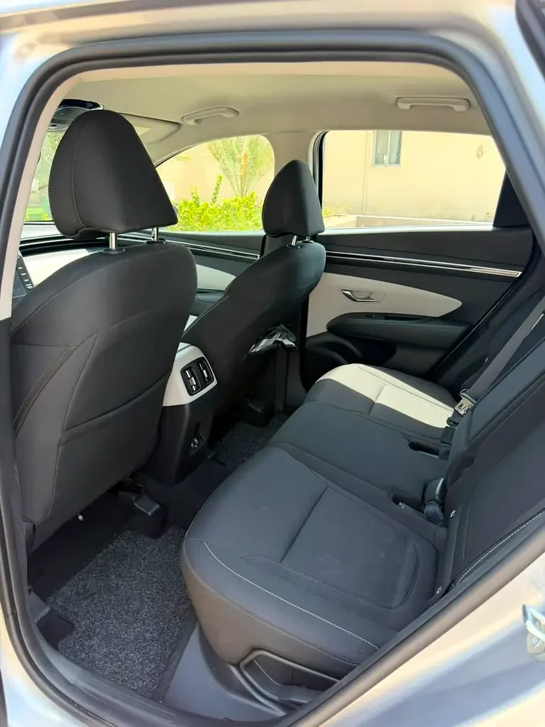 Hyundai Tucson 2.0 AT AWD (156 حصان) - 9