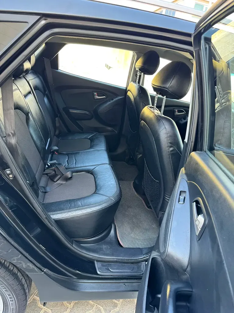 Hyundai Tucson 2.0 D AT (140 حصان) - 7