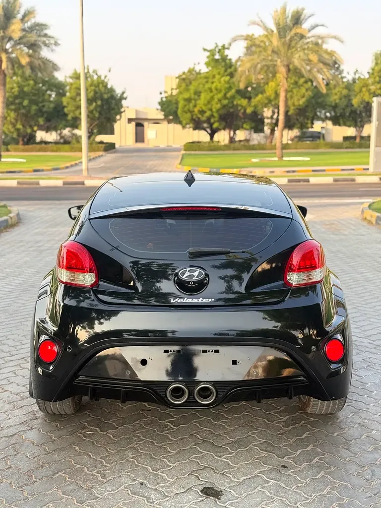 Hyundai Veloster 1.6 AT (132 حصان) - 6