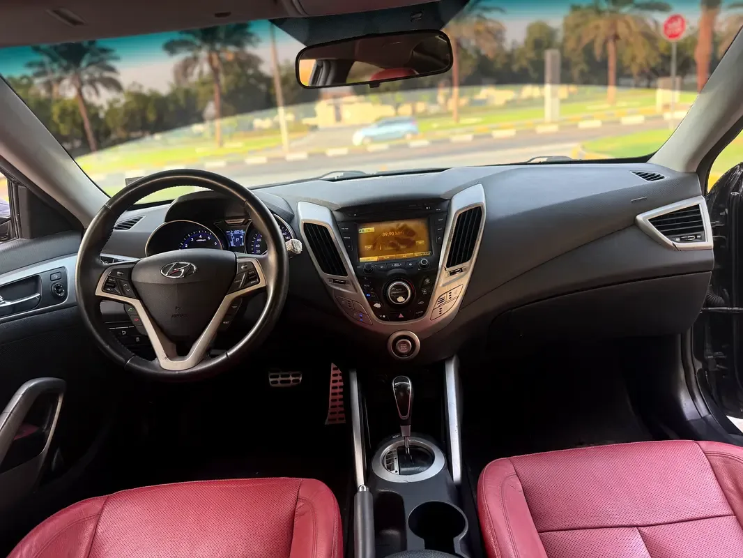 Hyundai Veloster 1.6 AT (132 حصان) - 9
