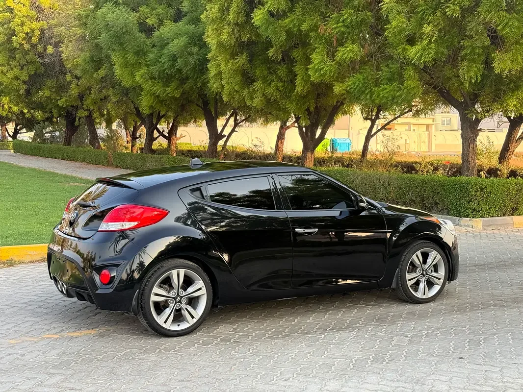 Hyundai Veloster 1.6 AT (132 حصان) - 16