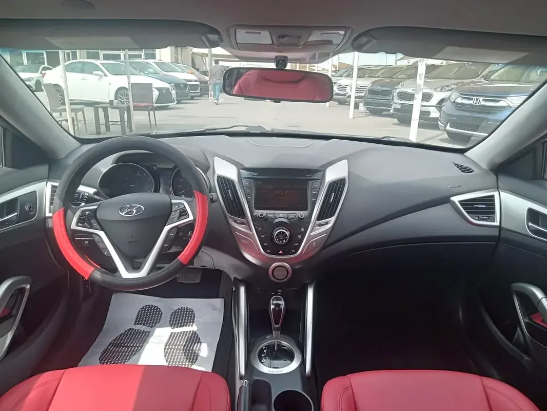 Hyundai Veloster 1.6 AT (132 حصان) - 6
