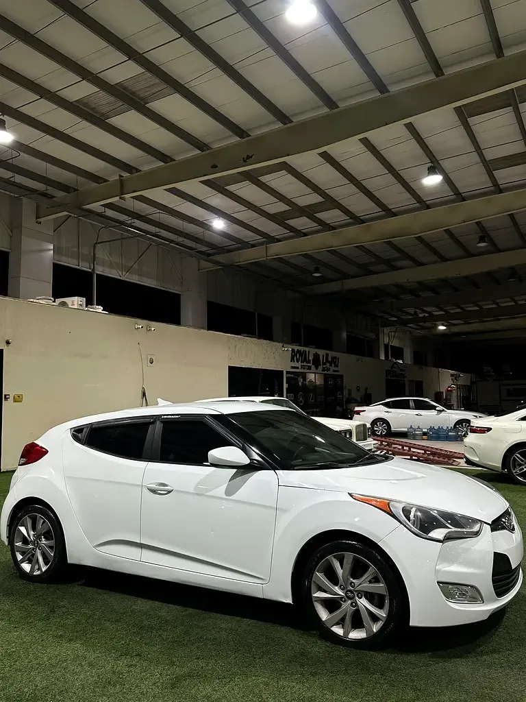 Hyundai Veloster 1.6 AT (132 hp) - 3