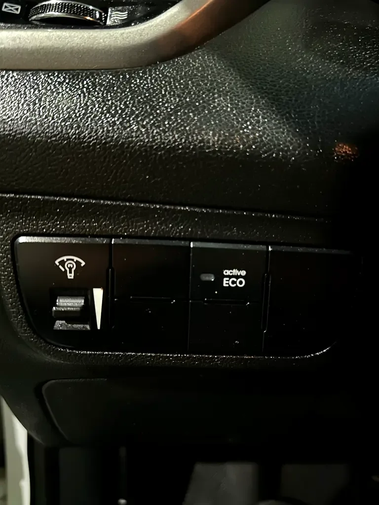 Hyundai Veloster 1.6 AT (132 hp) - 16