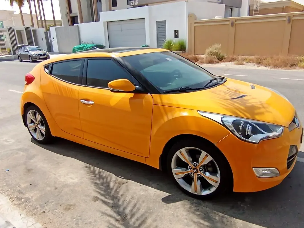 Hyundai Veloster 1.6 AT (140 حصان) - 5