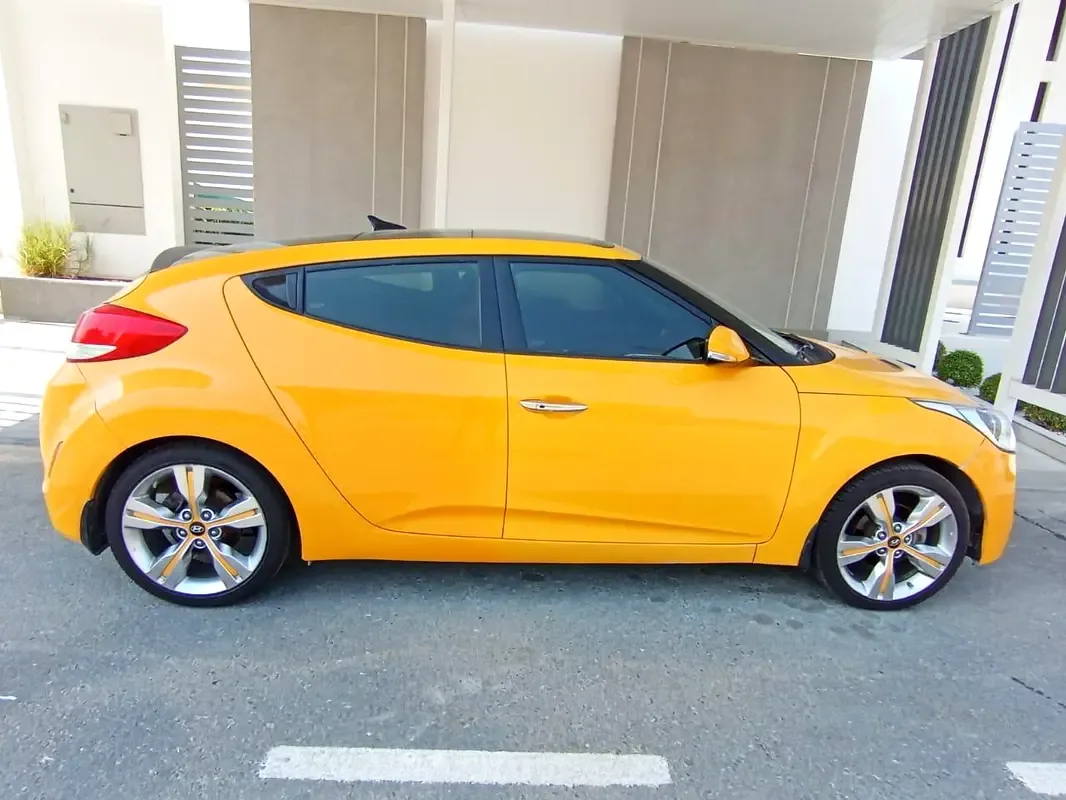 Hyundai Veloster 1.6 AT (140 حصان) - 9