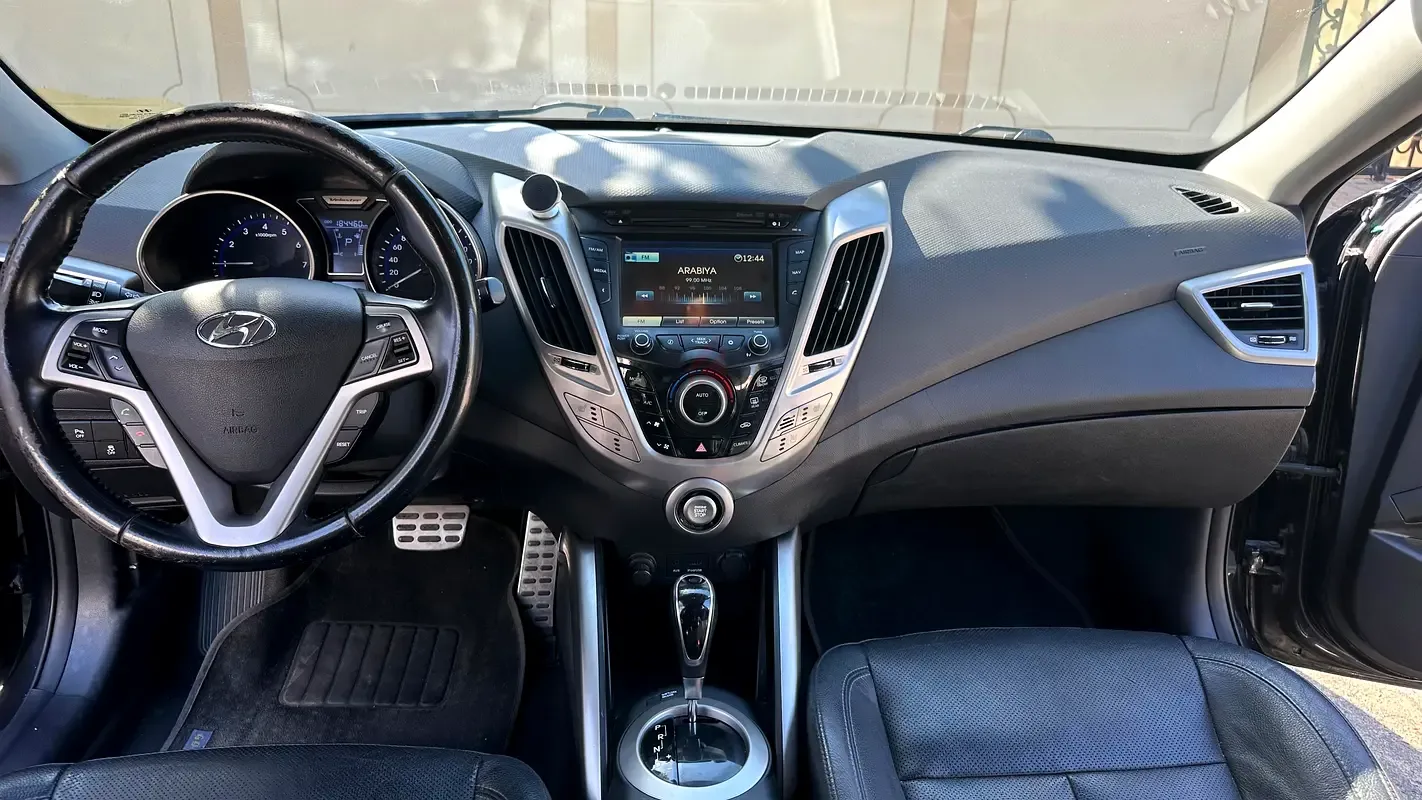 Hyundai Veloster 1.6 AT (204 hp) - 6