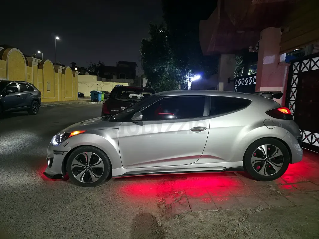 Hyundai Veloster 1.6 AT (204 hp) - 2