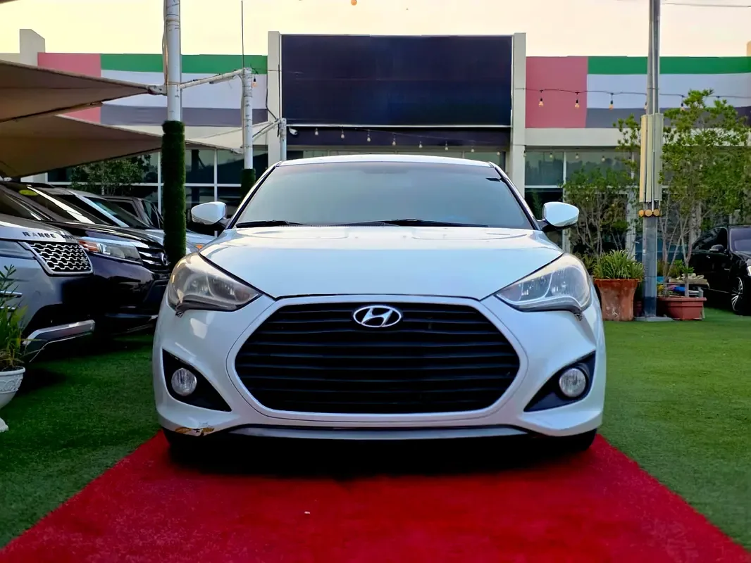 Hyundai Veloster 1.6 AT (204 hp)