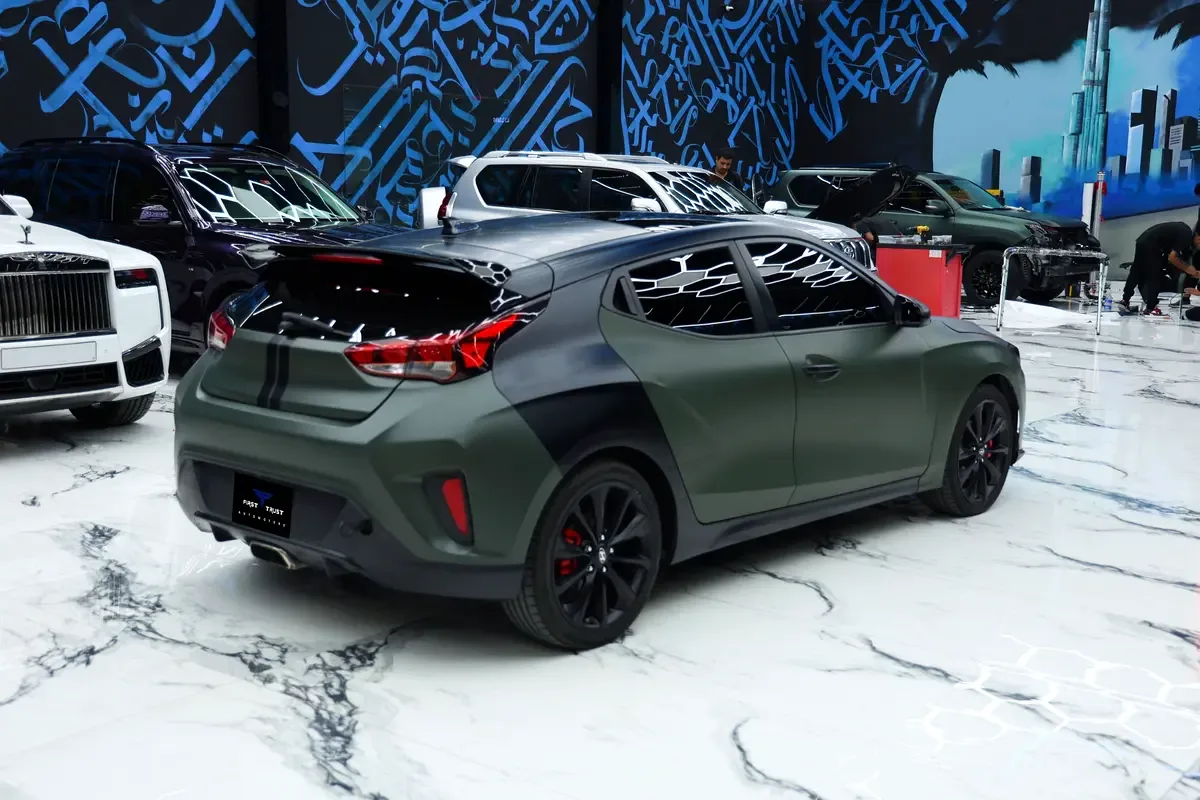 Hyundai Veloster 2.0 AMT (275 hp) - 5