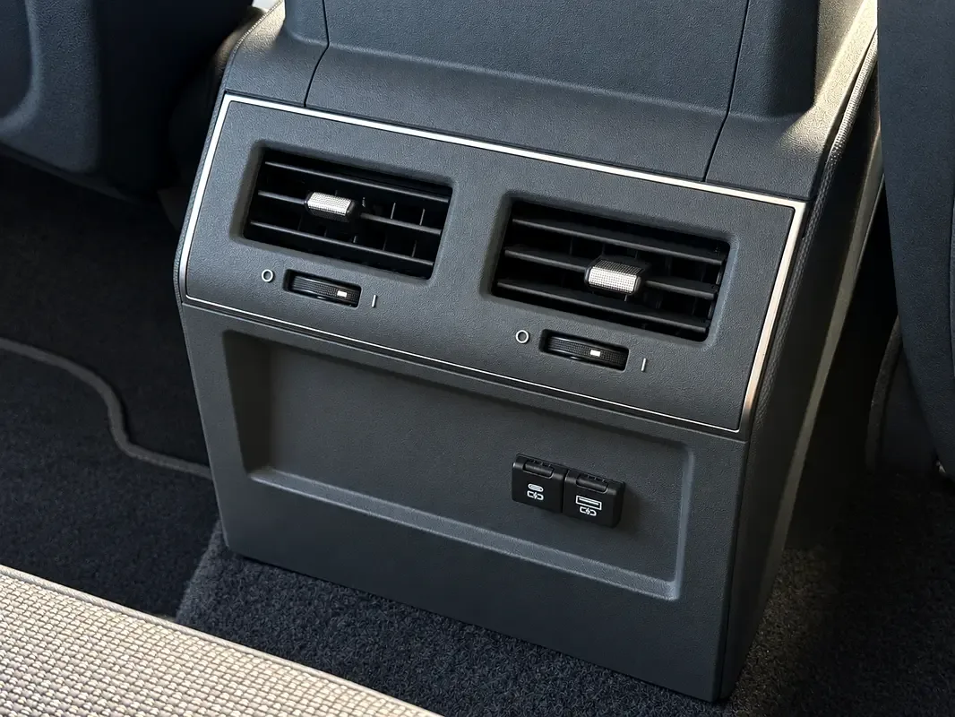 Ineos Grenadier 3.0 AT 4WD (286 hp) - 16