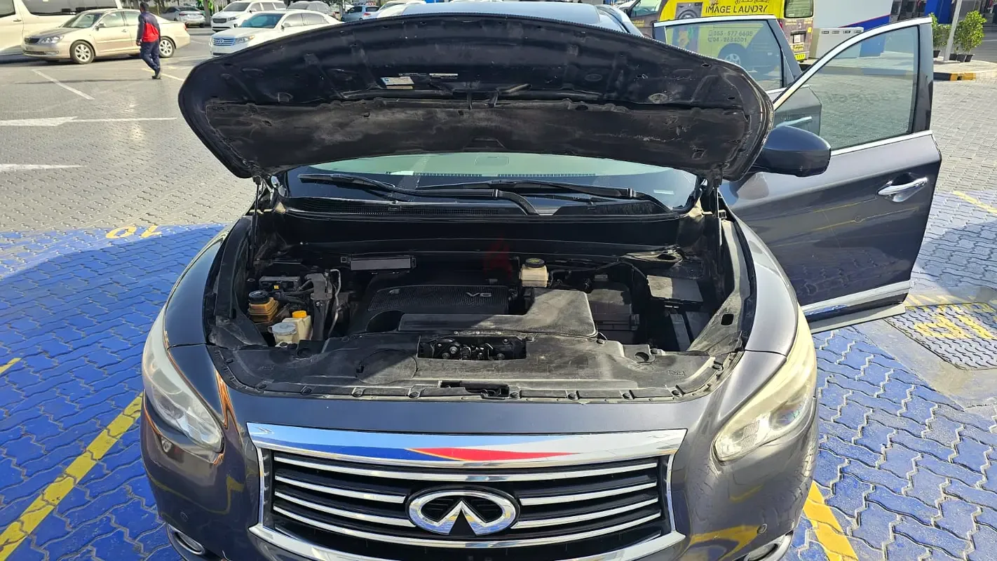 Infiniti JX-Series JX35 CVT AWD (262 حصان) - 7