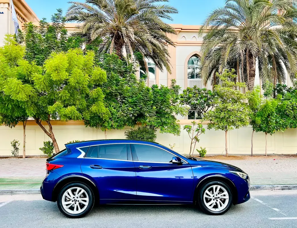 Infiniti Q30 1.6 AMT (149 حصان) - 3
