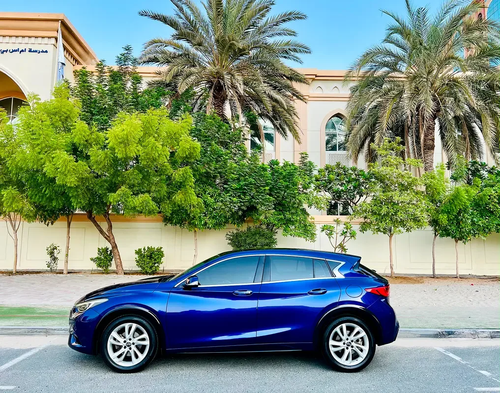 Infiniti Q30 1.6 AMT (149 حصان) - 7