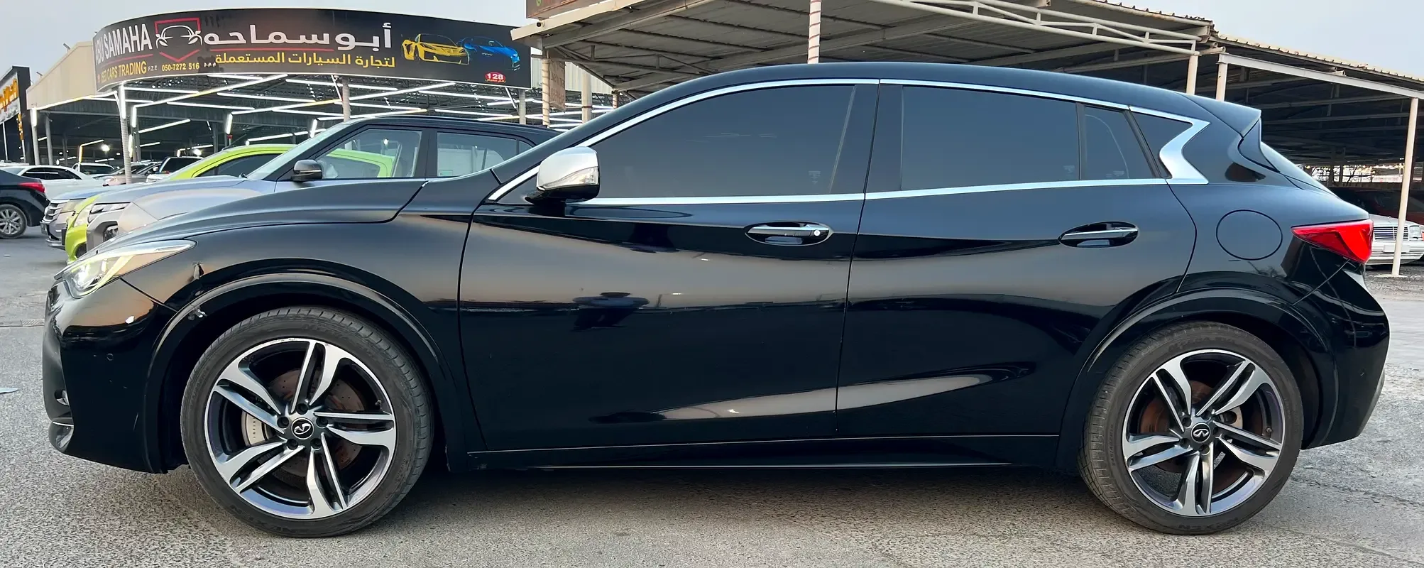 Infiniti Q30 2.0 DCT AWD (211 hp) - 12