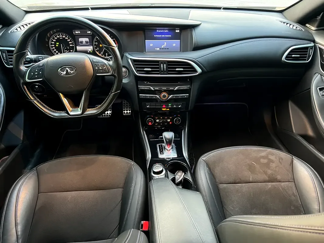 Infiniti Q30 2.0 DCT AWD (211 hp) - 17