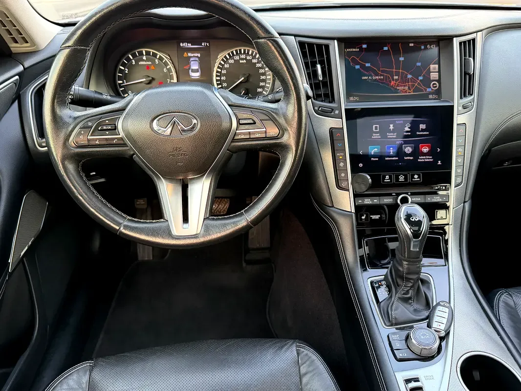 Infiniti Q50 2.0 AT RWD (211 حصان) - 13
