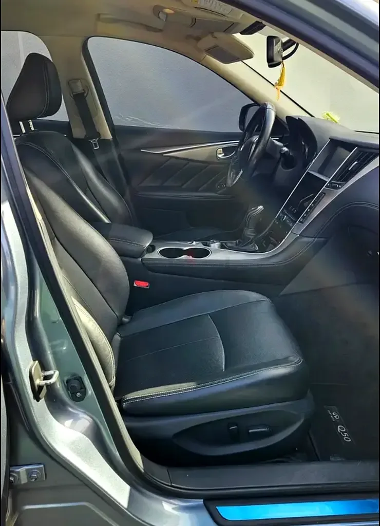 Infiniti Q50 2.0 AT RWD (211 حصان) - 7