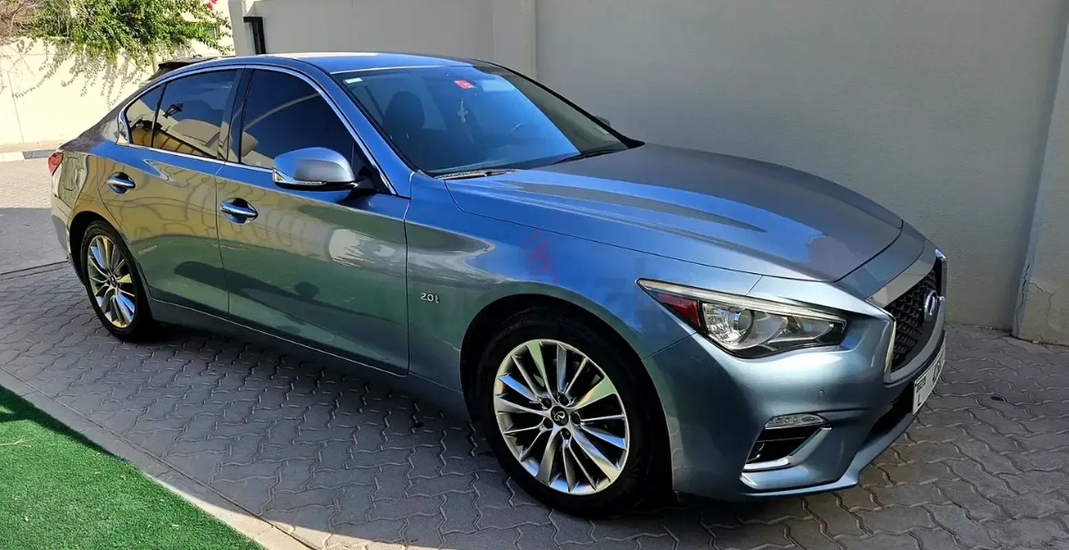 Infiniti Q50 2.0 AT RWD (211 حصان) - 9