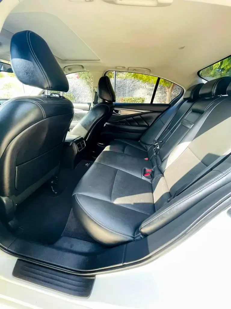 Infiniti Q50 2.0 AT RWD (211 hp) - 11