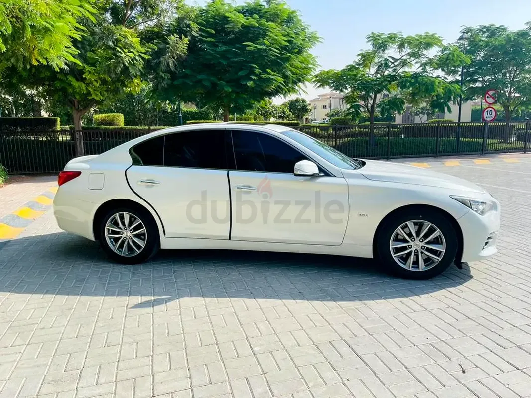 Infiniti Q50 2.0 AT RWD (211 hp) - 16