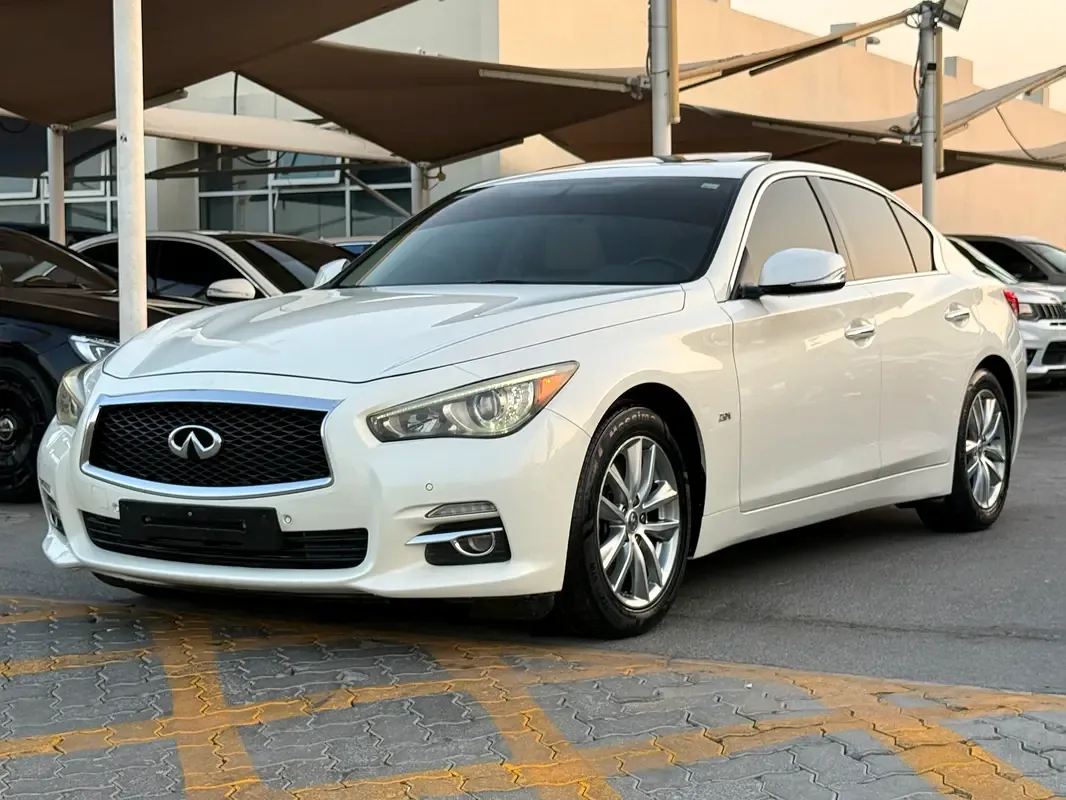 Infiniti Q50 2.0 AT RWD (211 hp) - 3