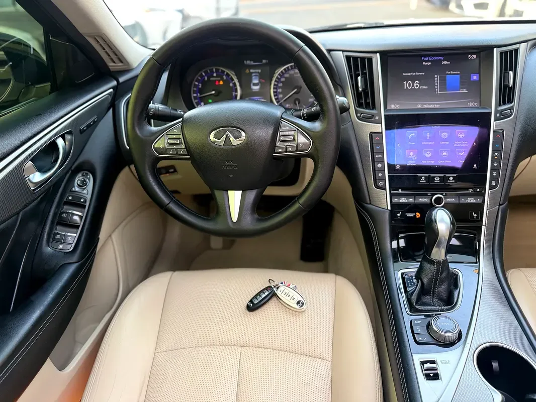 Infiniti Q50 2.0 AT RWD (211 hp) - 14