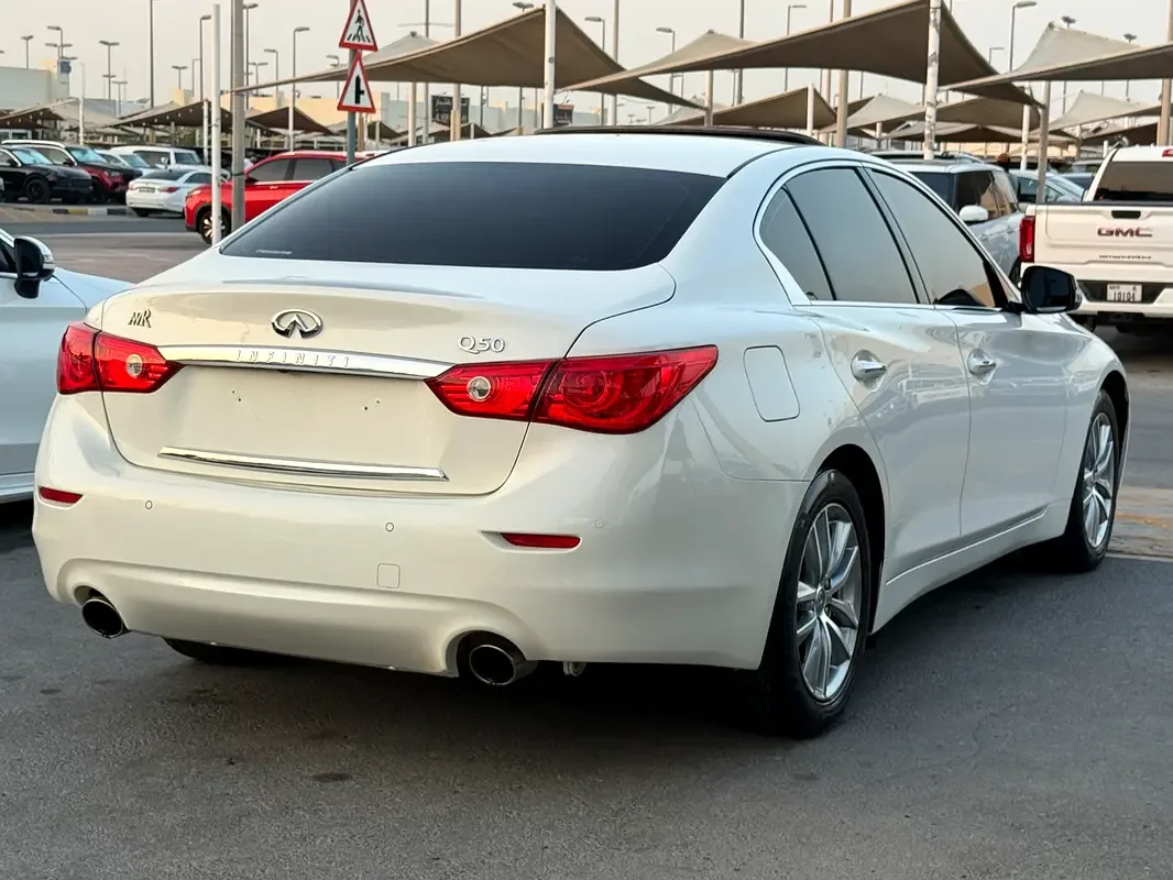 Infiniti Q50 2.0 AT RWD (211 hp) - 20
