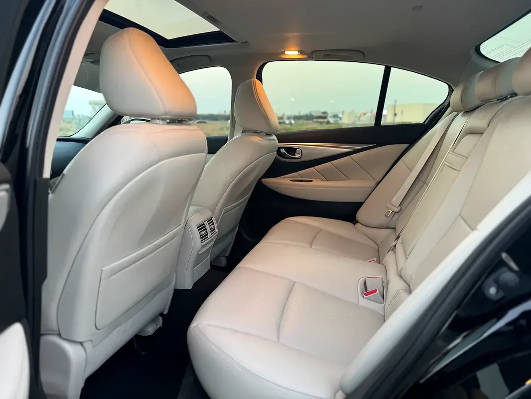 Infiniti Q50 3.0 AT AWD (405 hp) - 9