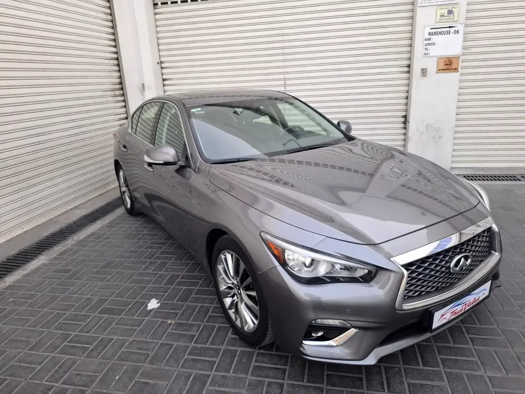 Infiniti Q50 3.0 AT AWD (405 hp)