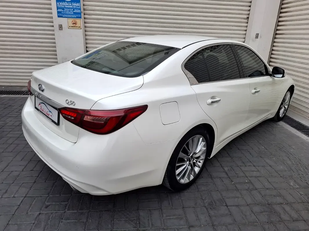 Infiniti Q50 3.0 AT AWD (405 hp) - 4