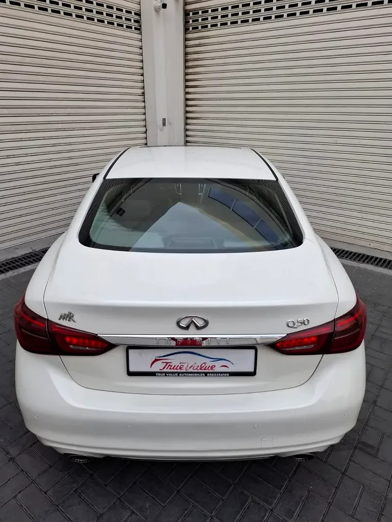 Infiniti Q50 3.0 AT AWD (405 hp) - 6