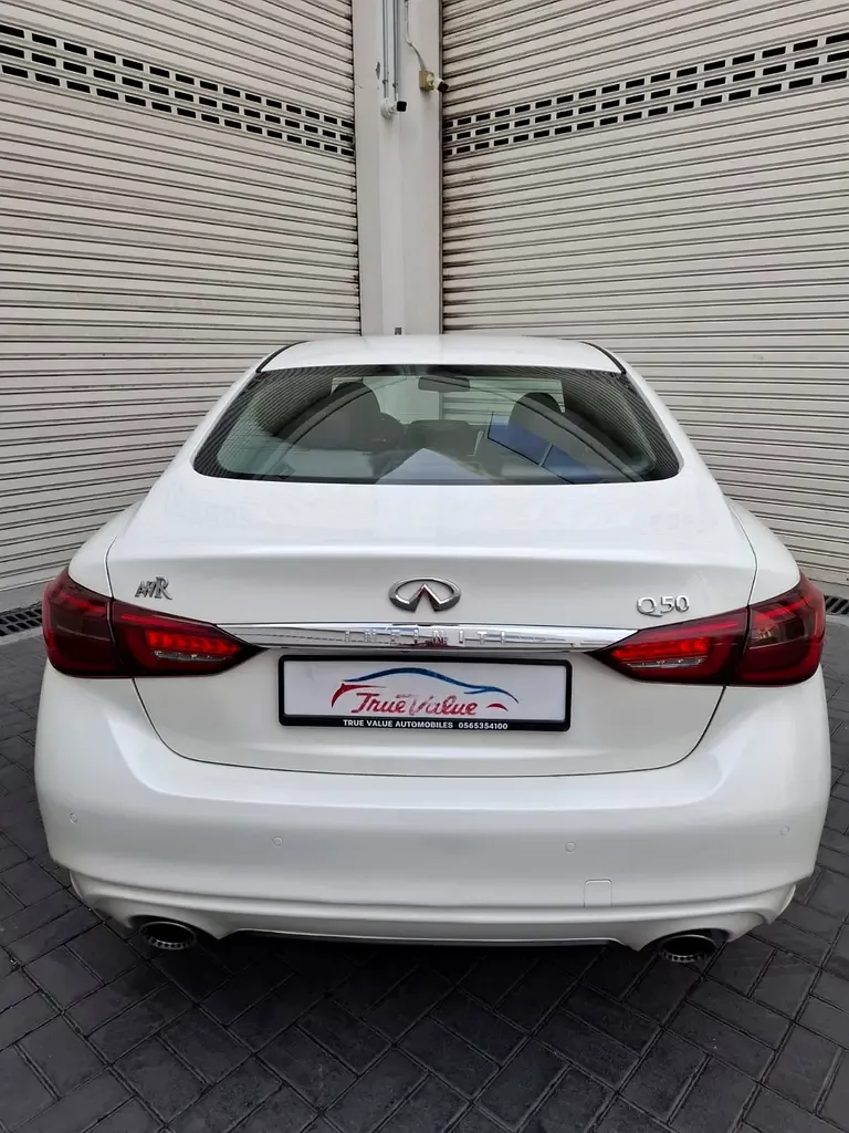 Infiniti Q50 3.0 AT AWD (405 hp) - 13