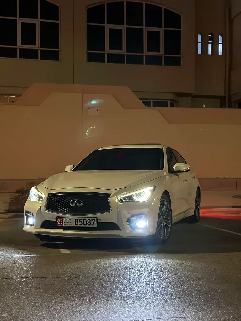 Infiniti Q50 3.7 AT (328 hp) - 3