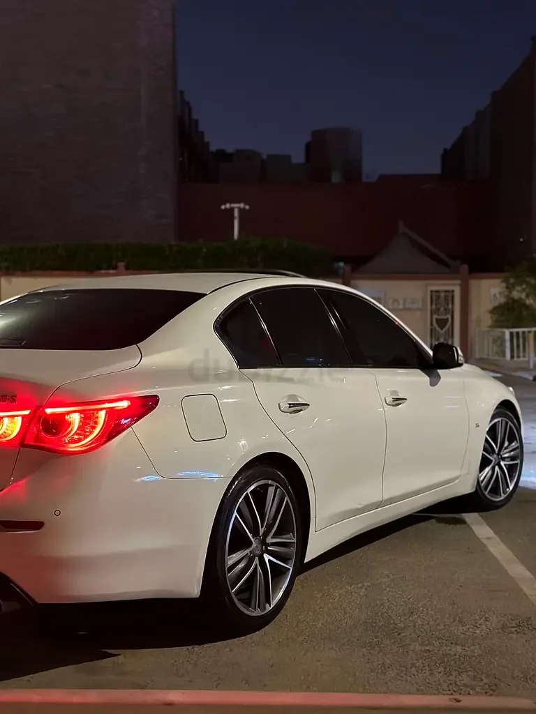 Infiniti Q50 3.7 AT (328 hp) - 7