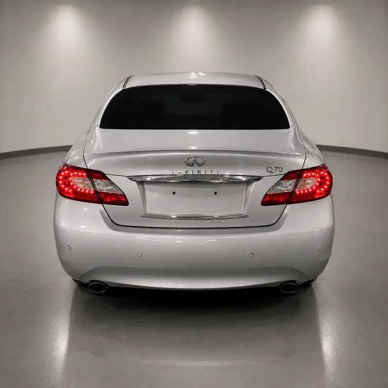 Infiniti Q70 3.7 AT RWD (330 حصان) - 4