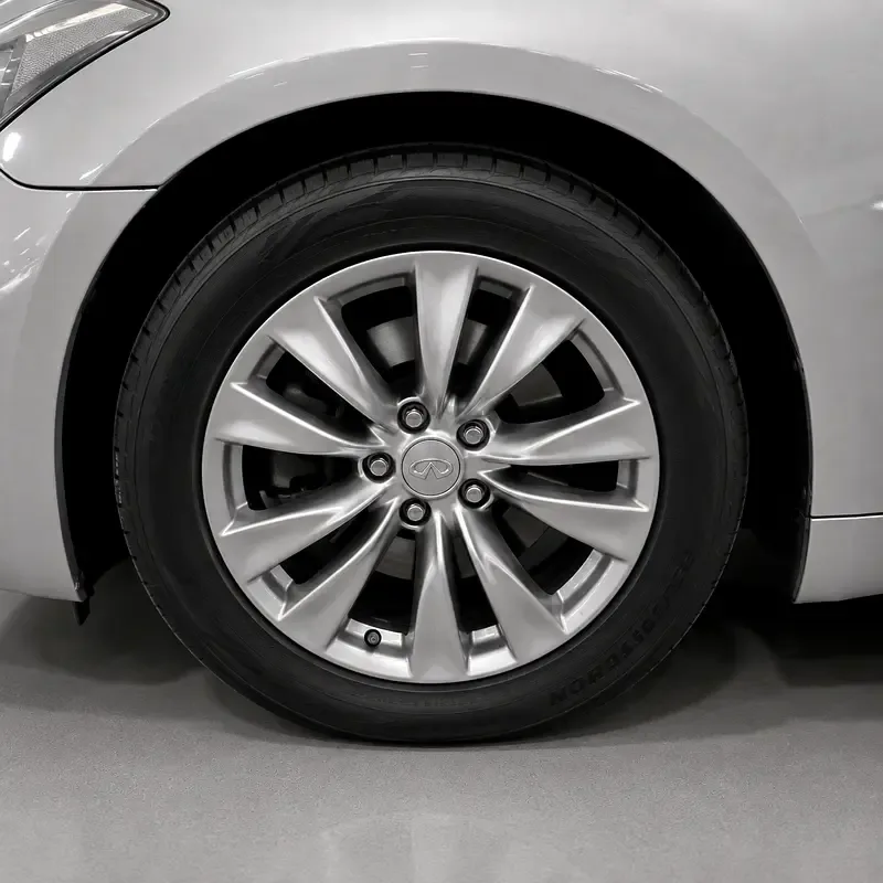 Infiniti Q70 3.7 AT RWD (330 حصان) - 7