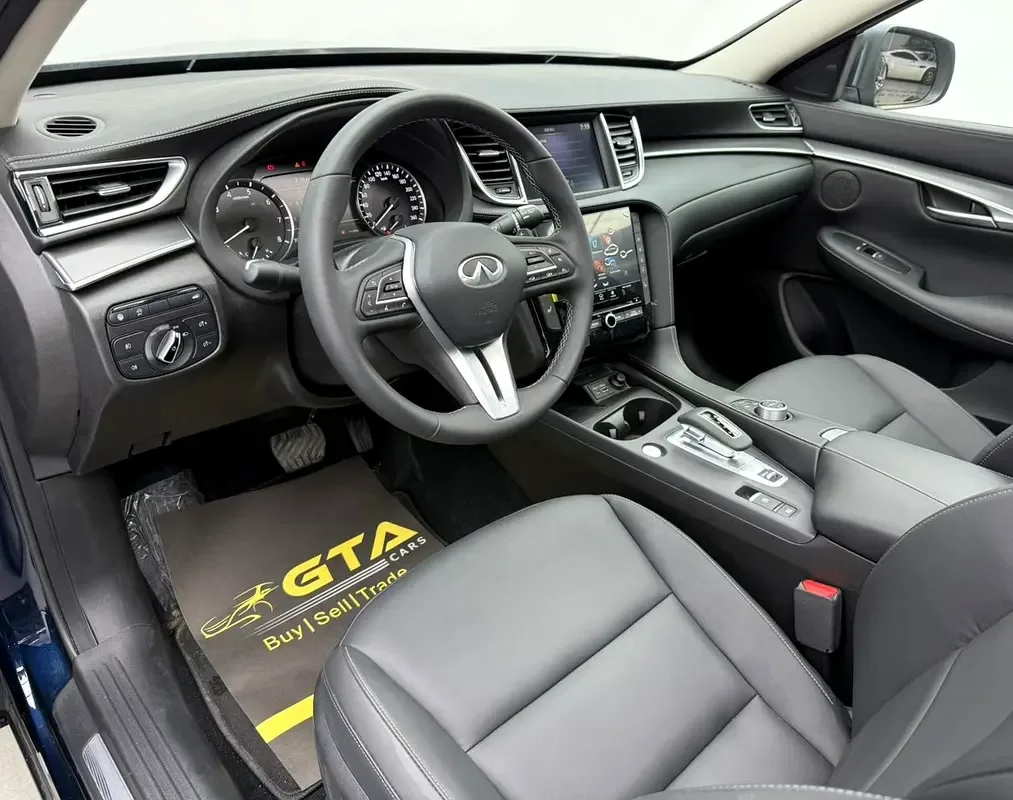 Infiniti QX50 2.0 CVT (272 حصان) - 11