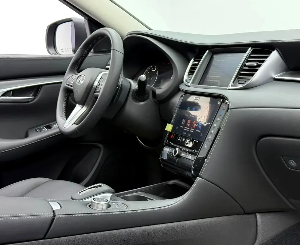 Infiniti QX50 2.0 CVT (272 حصان) - 13