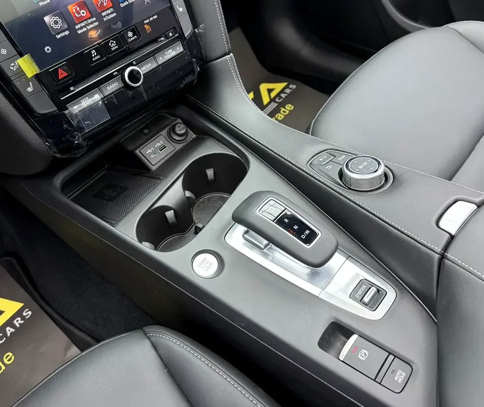 Infiniti QX50 2.0 CVT (272 حصان) - 17
