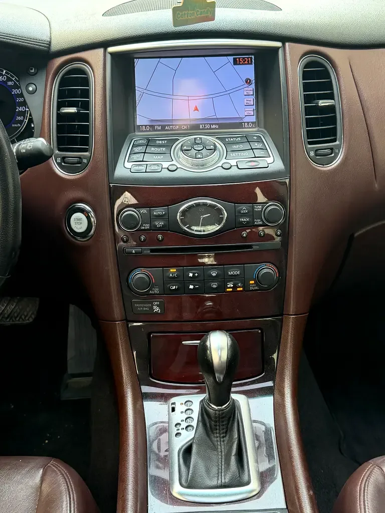 Infiniti QX50 2.0 CVT (272 حصان) - 9