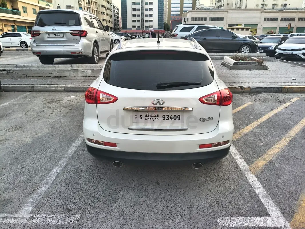 Infiniti QX50 2.5 AT AWD (222 حصان) - 4