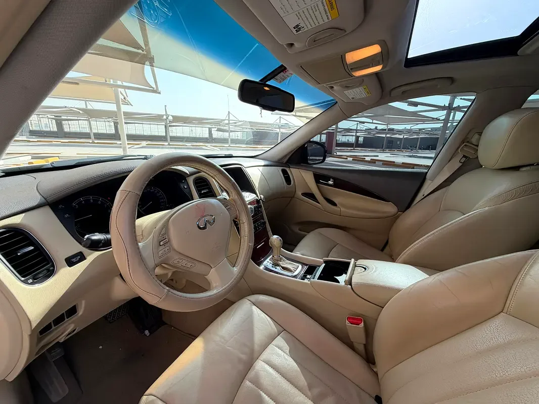 Infiniti QX50 2.5 AT AWD (222 حصان) - 5