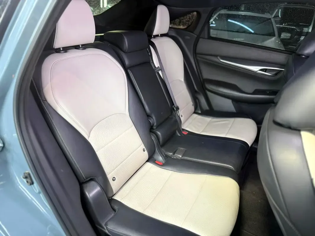 Infiniti QX55 2.0 CVT 4WD (249 حصان) - 11