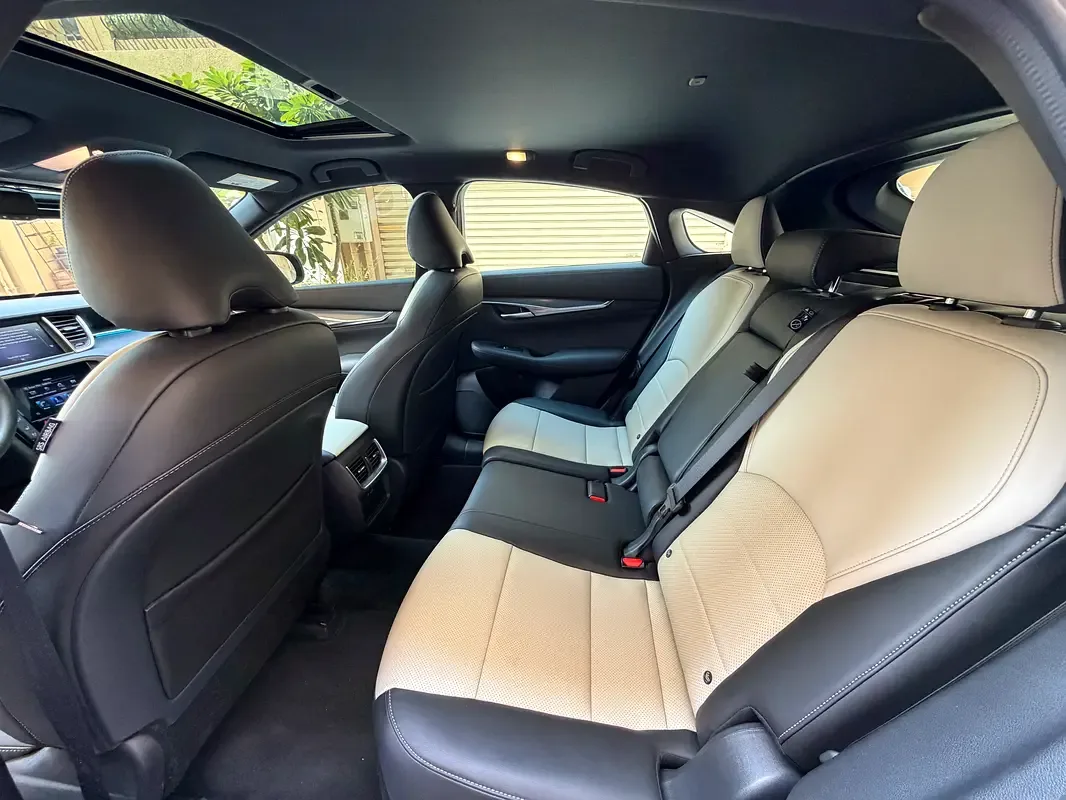 Infiniti QX55 2.0 CVT 4WD (249 حصان) - 19